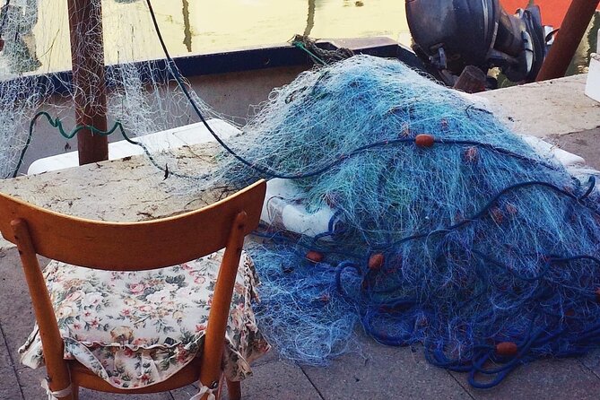 Islands Tour with a real local! - Burano: Lace, Colorful Streets, and Crafts With a Reason