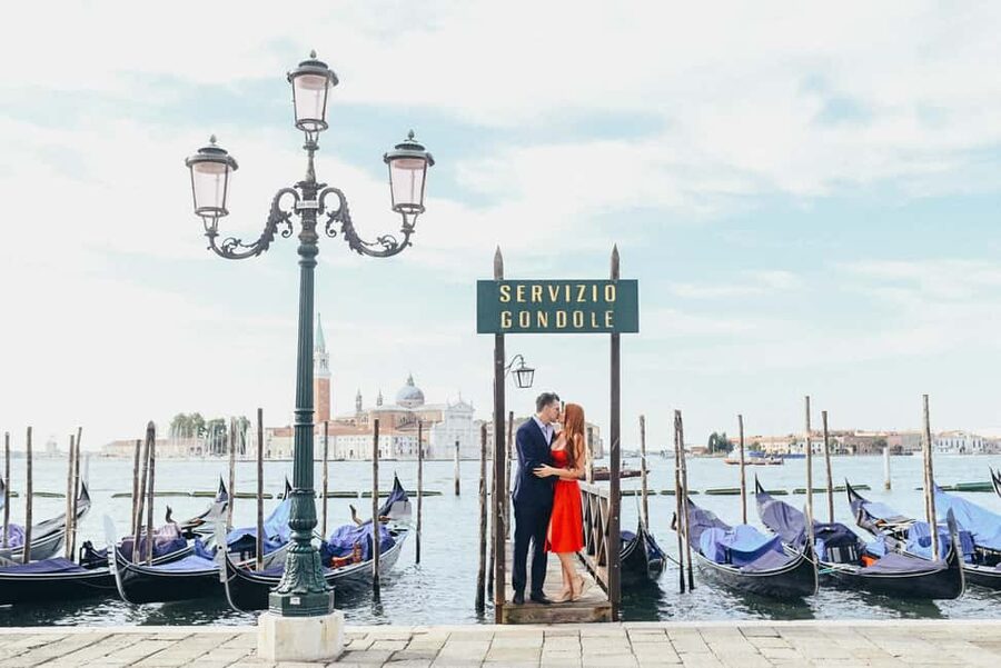 LAND & GONDOLA PHOTOSHOOTING - Early-Morning Venice: Why This Shoot Works So Well