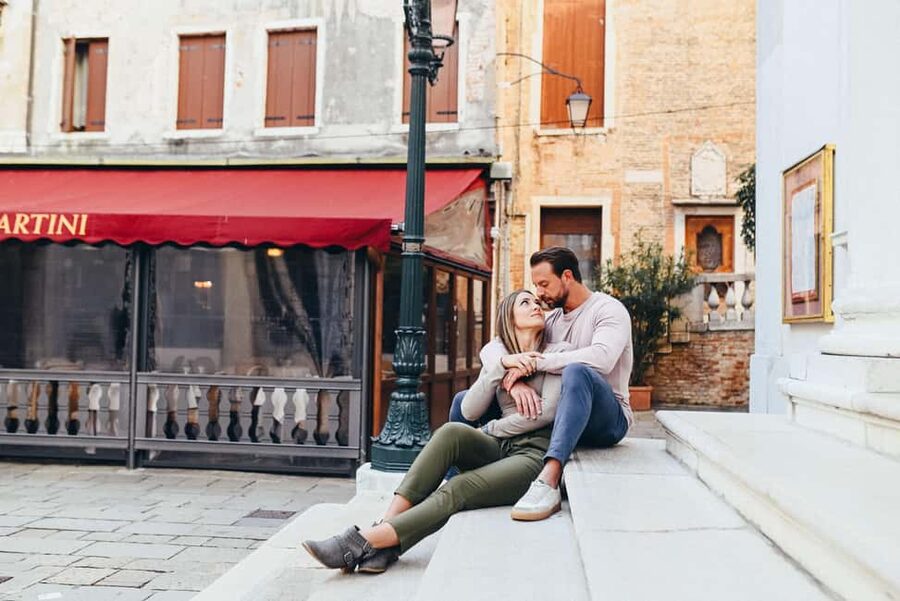 LAND & GONDOLA PHOTOSHOOTING - Price and Value: $293 Per Group, Then Budget 90 Euros More