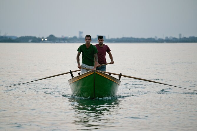 Learn to Row in the Venice Canals - Weather, Access Fees, and Other Stuff That Can Affect Your Day