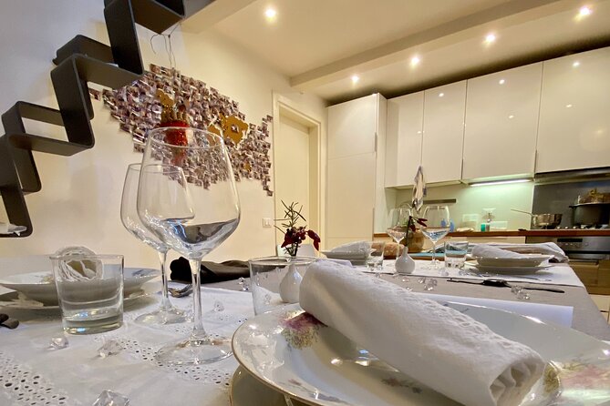 Local Dinner with Fresh Ingredients From Rialto Market in Venice - Meeting Lorenzo in His Venetian Home