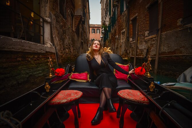 Luxurious Photoshoot in Venice - Key highlights at a glance