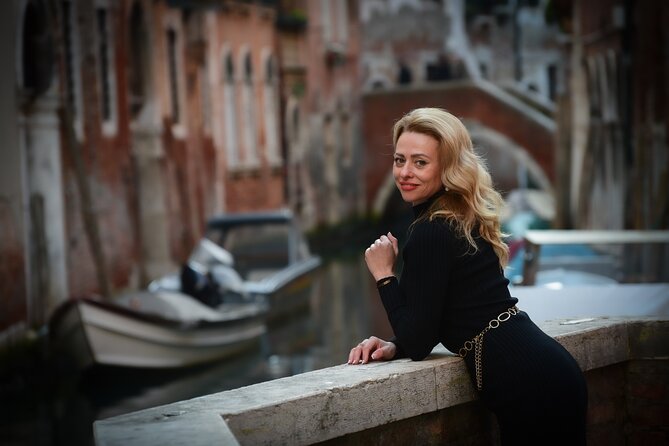 Luxurious Photoshoot in Venice - Campo Santa Maria Formosa streets: where the quieter Venice lives