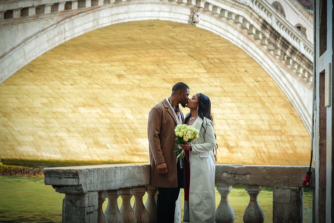 Luxurious Photoshoot in Venice - Daniel’s approach: calm direction, real prep, and smart crowd handling