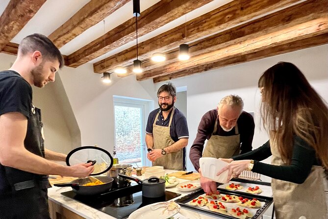 Market Tour and Cooking Class with a Local Venetian Chef - Who you’ll learn from (and what to expect in class)