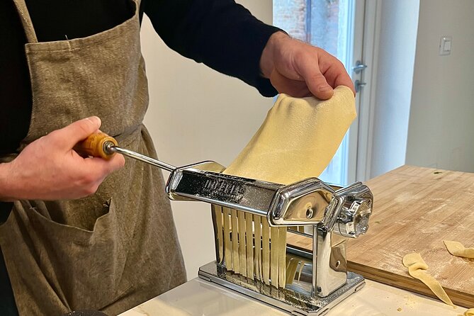 Market Tour and Cooking Class with a Local Venetian Chef - Should you book this market tour and Venetian cooking class?