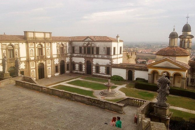 Medieval castles walled towns, Renaissance villas, ceramic, south Euganean Hills - Practical Tips So You’re Comfortable All Day