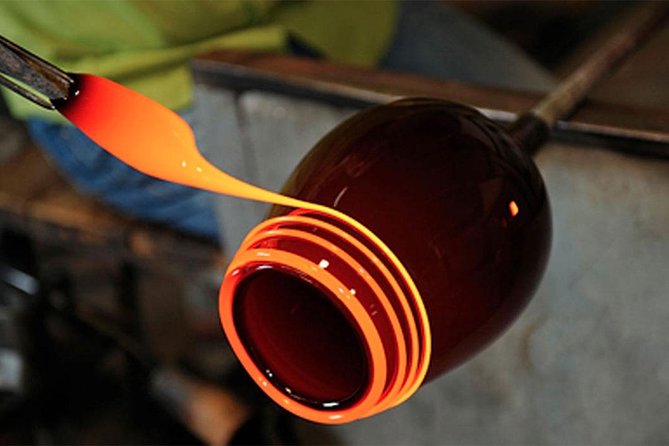 Molten glass magic - Glassblowing class - PRIVATE - Quick on-the-ground tips so you get the most out of it