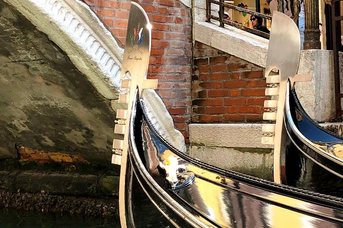 Morning Walking Tour of Venice with Gondola Ride - Santa Maria della Salute: plague vow architecture you can read