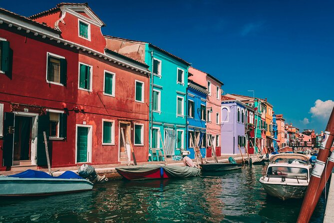 Murano and Burano with Visit to the Glassworks and Lace Museum - Why Murano and Burano fit together so well