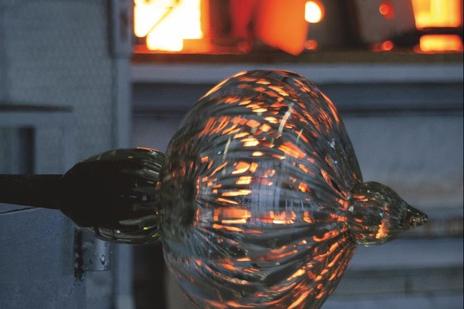 Murano Art: Glass factory tour - Murano history, in small doses that make the craft click