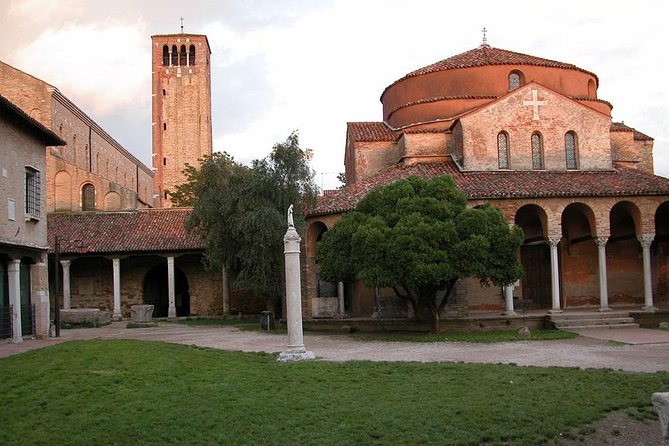 Murano, Burano and Torcello Half-Day Sightseeing Tour - Should you book Murano, Burano and Torcello?