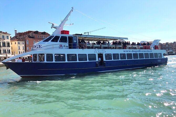 Murano, Burano and Venice Boat Tour from Venice Train Station - The onboard guide: what it adds, and the audio reality