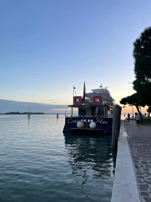 Murano, Burano & Torcello: Vetro, Case Colorate & Storia - Murano glassblowing: furnace heat, a live master, and time to look