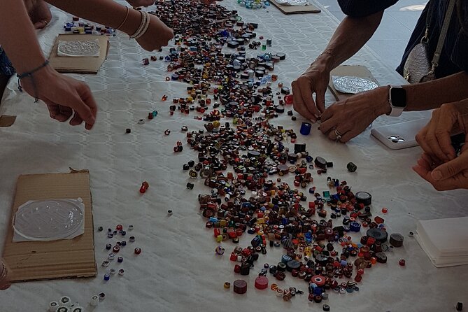 Murano glass art Team where WOWW is guaranteed - Private Transportation and a Small Group That Keeps Things Relaxed