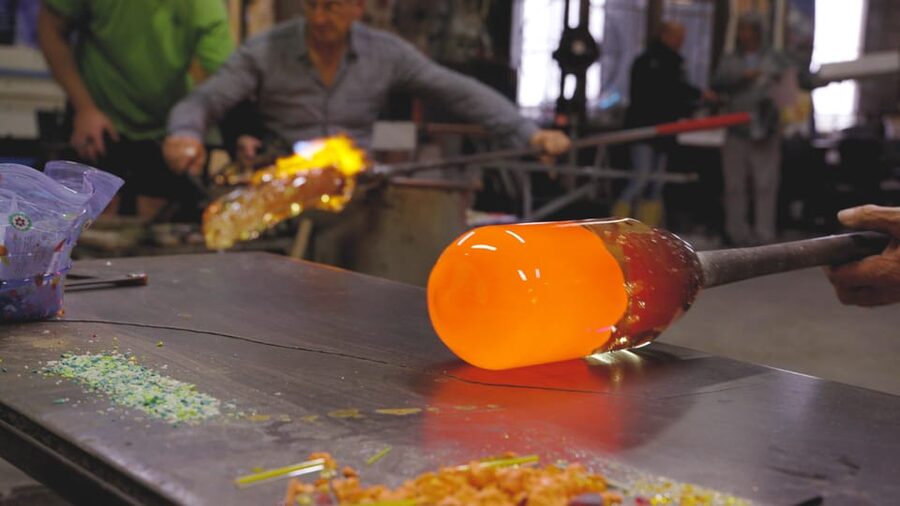Murano: Glass Blowing Demonstration and Artistic Glass Gift - Murano glass blowing at Gino Mazzuccato, what makes it worth your time