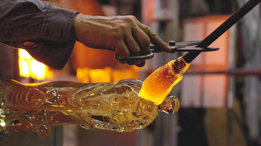 Murano: Glass Blowing Demonstration and Artistic Glass Gift - The guided factory visit, from 20 minutes of technique to real understanding