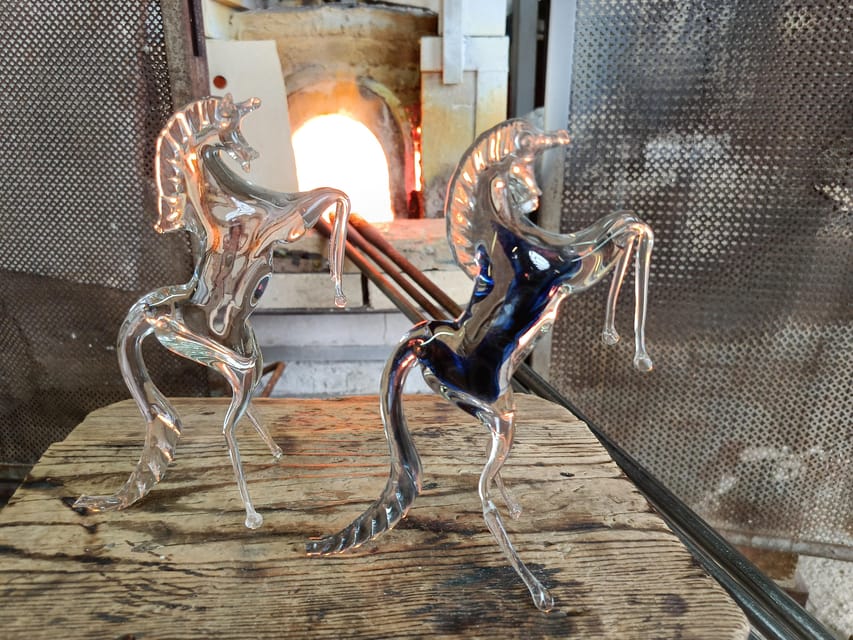 Murano: Glass Blowing Demonstration and Artistic Glass Gift - Timing in Murano, how to choose your arrival slot