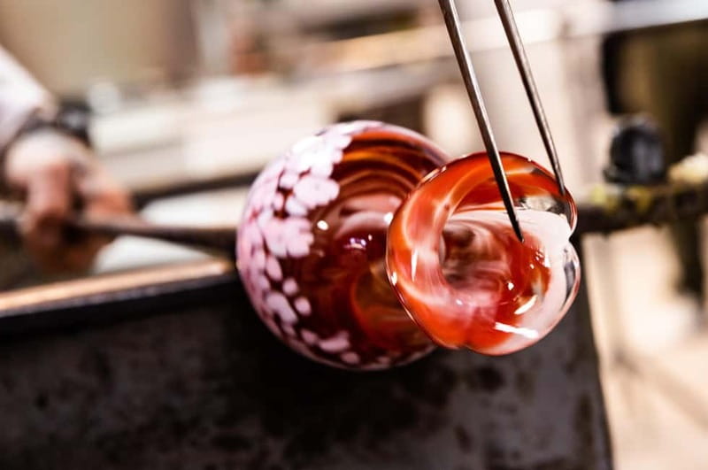 Murano Glass Demonstration - A trilingual demonstration that keeps you in the loop