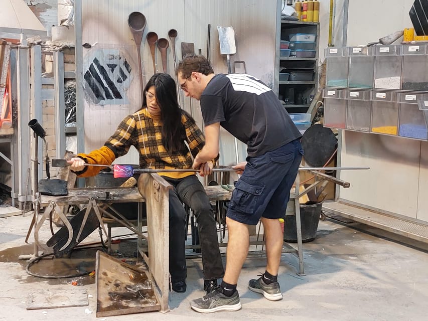 Murano: In Depth Glass Factory Guided Tour - What the Guide Helps You Notice (Especially in English)