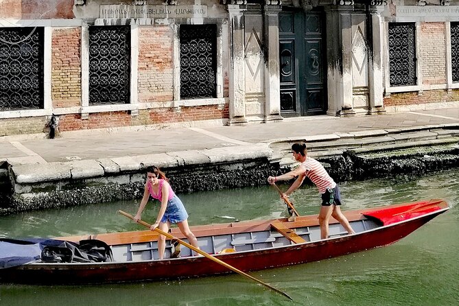 Off the Beaten Path Walk in Venice - Campo Santa Margherita and Campo San Barnaba: local squares with stories