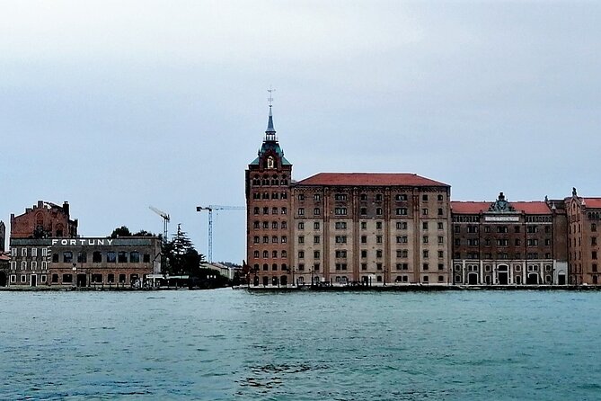 Off the Beaten Path Walk in Venice - Price, value, and how to plan your timing