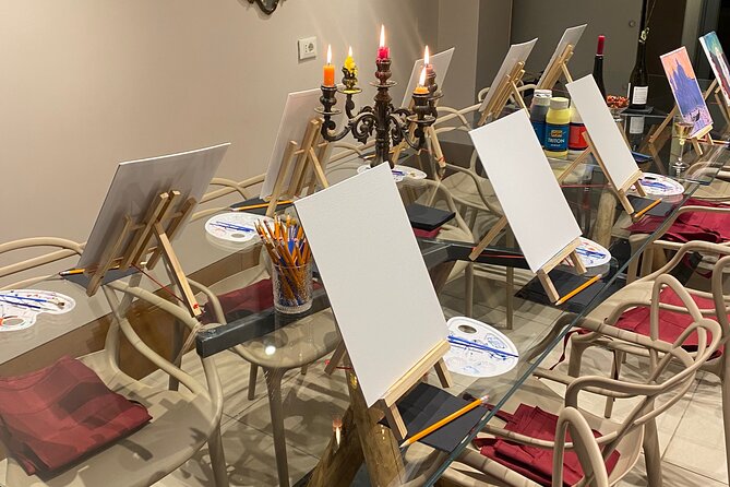 Paint and Wine Night in a Hidden Venetian Atelier - Who Should Book This Paint and Wine Night?