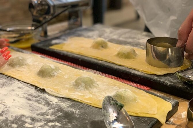 Pasta and Tiramisu Cooking Class with Wine in Venice - Key highlights that make this class worth your time