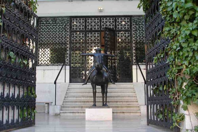 Peggy Guggenheim Collection Admission Ticket Venice - Peggy Guggenheim Collection: a former home that feels personal