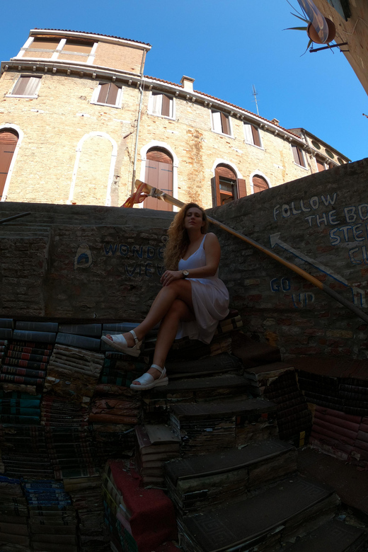 Photo with a professional photographer in Venice - Pace, comfort, and small rules that affect your session