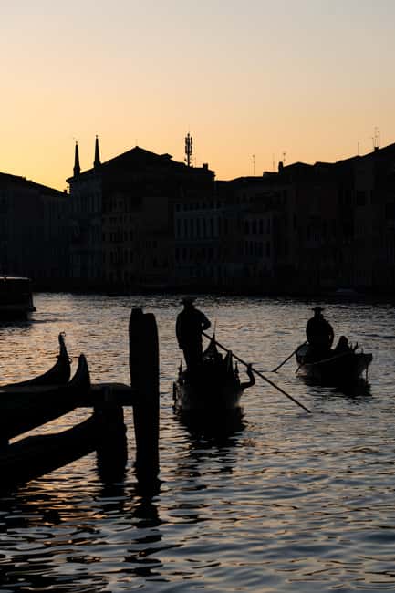 Photo workshop in Venice with a local photographer! - Where the Venice photo walk starts, outside Caffe Florian