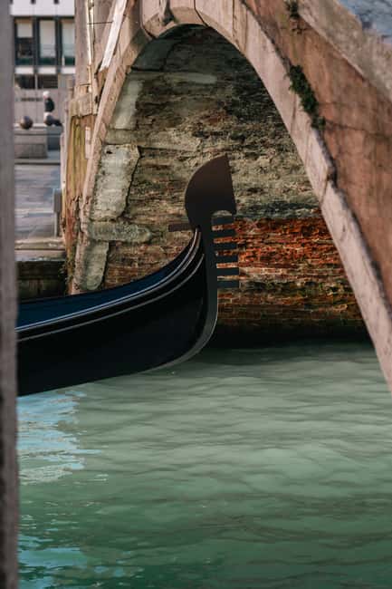 Photo workshop in Venice with a local photographer! - Small group or private: why the feedback feels personal