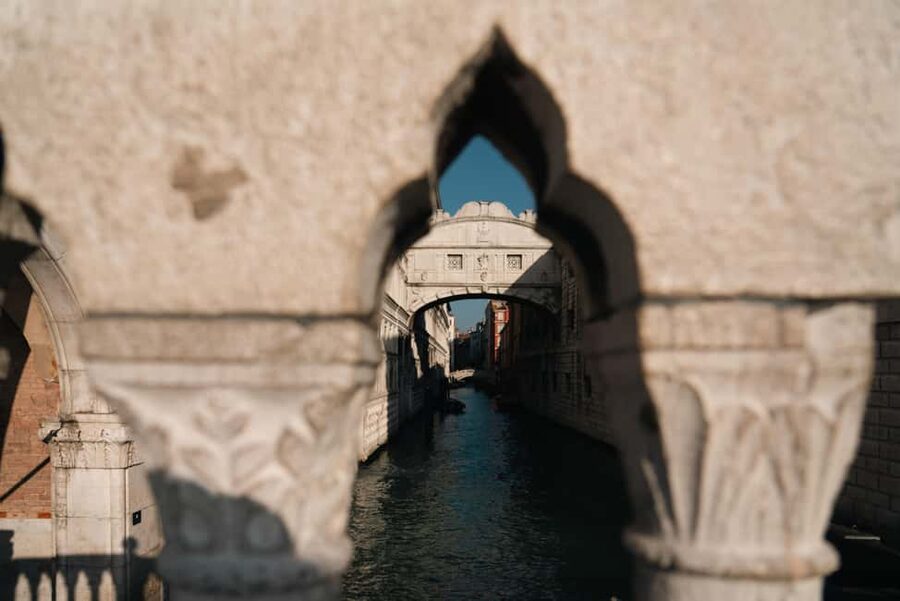 Photo workshop in Venice with a local photographer! - Price and value: is $77 a good deal for Venice photo coaching?