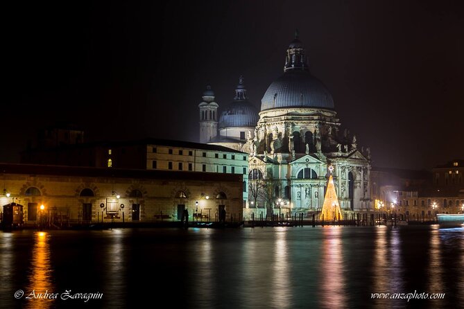 Photography workshop in the magical Venice (3h) - Start at Santa Lucia, Then Learn to See Like a Shooter