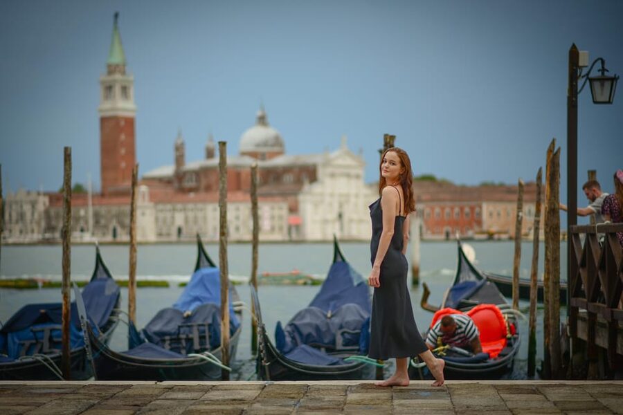Photoshoot in Venice: Your Story, Our Lens - Book Now! - Weather flexibility in Venice, and why it matters for photos