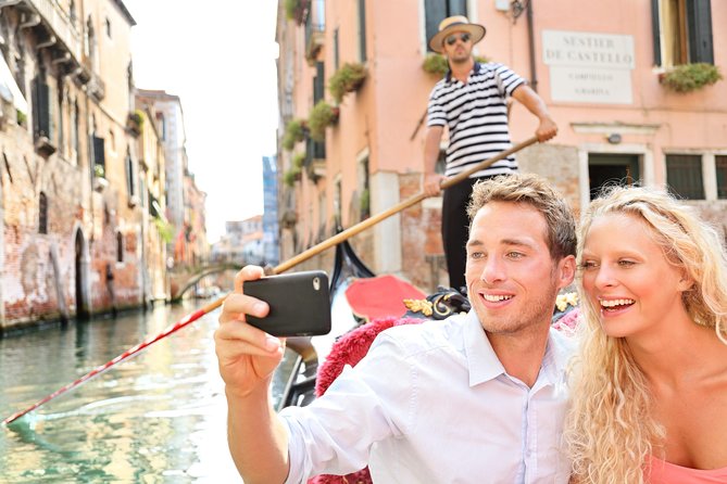 Private Crafted Gondola Ride on the Grand Canal - Timing, weather, and high tide or low tide reality