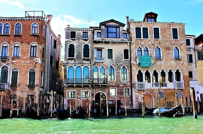 Private Cruise: Venice Viewed by the Water with 3-Course Dinner - Timing that keeps your day free, and why 6:00 pm works