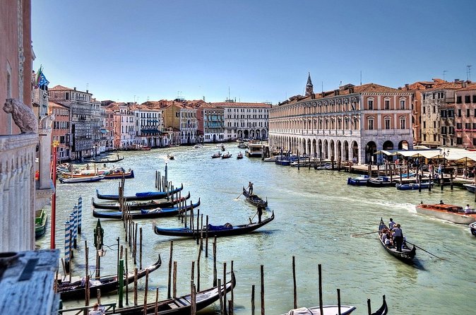Private Cruise: Venice Viewed by the Water with 3-Course Dinner - Who this private Venice water cruise with dinner suits best