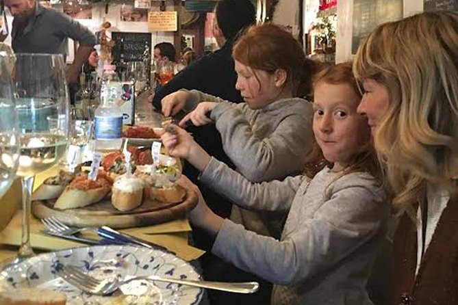 Private Food and Sightseeing Tour in Venice - Private Guide Value: Getting Better Answers, Not Just Better Photos