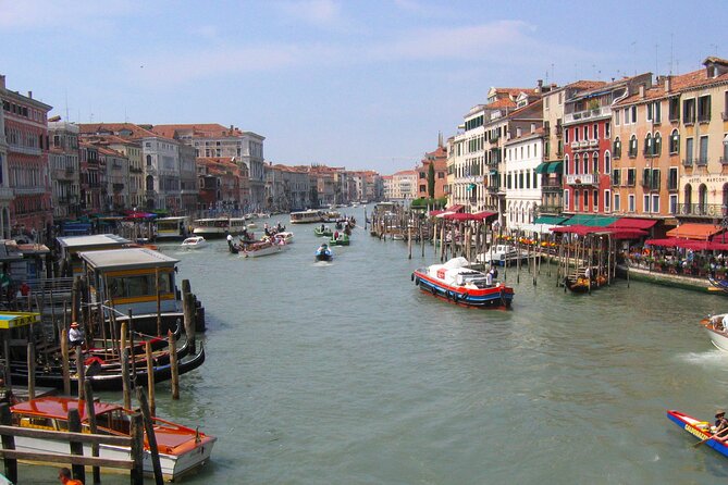 Private Full Day Tour from Milan to Venice with local tour guide and fast train - Doge’s Palace: what you can see without paying, and what costs extra
