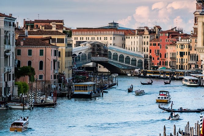 Private Full Day Tour from Milan to Venice with local tour guide and fast train - The private guided morning walk: how you will use the time