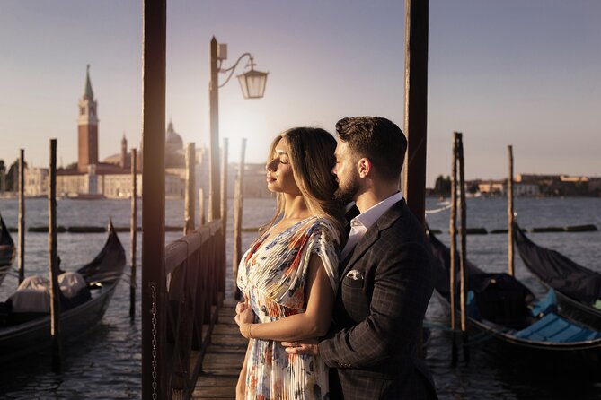 Private Gondola Ride and Photoshoot - Private Gondola Ride: Why It Matters for Your Photos