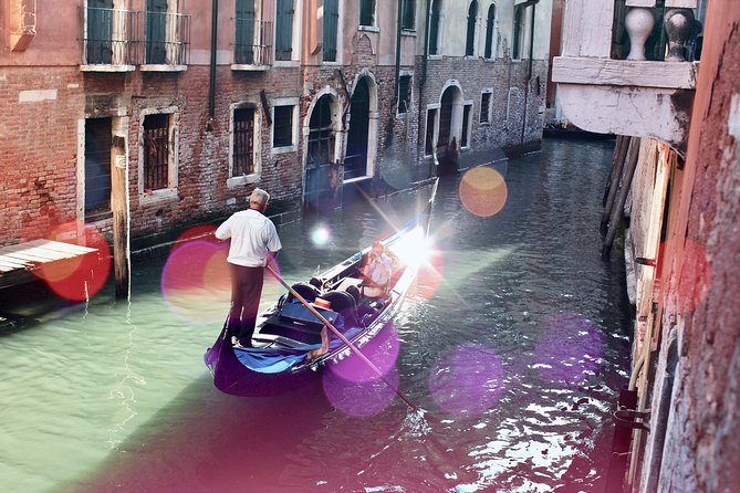Private Gondola Ride in Venice - The 25 to 30 minute plan on the water, and why it feels short