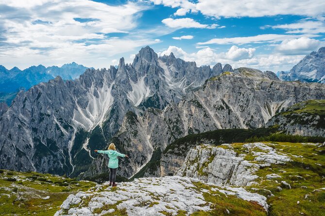 Private Hiking Tour to the Three Peaks, Lake Misurina and Braies - Getting From Venice to the Dolomites (and why the day feels long)