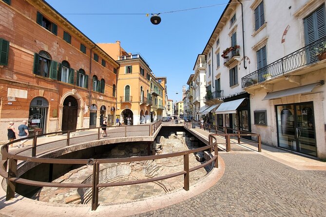 Private Horseback Riding Tour of the Vineyards in Verona with Wine Tasting - Scaliger Bridge and Castelvecchio: Medieval Engineering With Great Views