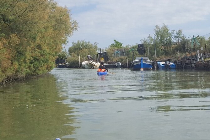 Private Kayak Tour in the Venetian Lagoon - The Vogaepara rowing club intro: history you can see up close