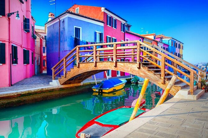 Private Murano and Burano VIP Venice Boat Tour - Burano walking time: lace culture, colorful houses, and smart free time