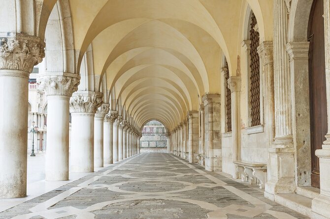 Private or Semi Doge's Palace & Saint Mark's Basilica Guided Tour - Why This St Mark’s and Doge’s Combo Works in One Block of Time