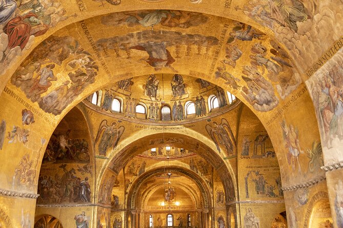 Private Tour of San Polo Rialto and Basilica Dei Frari - San Giacomo di Rialto and ending at Rialto Bridge