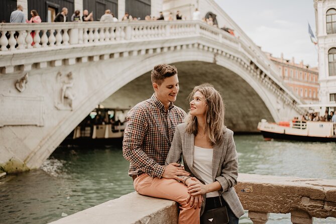Private Tour: Personal Travel Photographer Tour in Venice - Ponte di Rialto: timing matters at the famous crossing